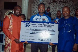 Read more about the article Isaac Chizik foundation offers scholarship to 15 students